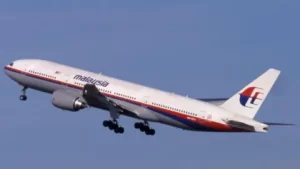Malaysia approves new search for missing flight MH370